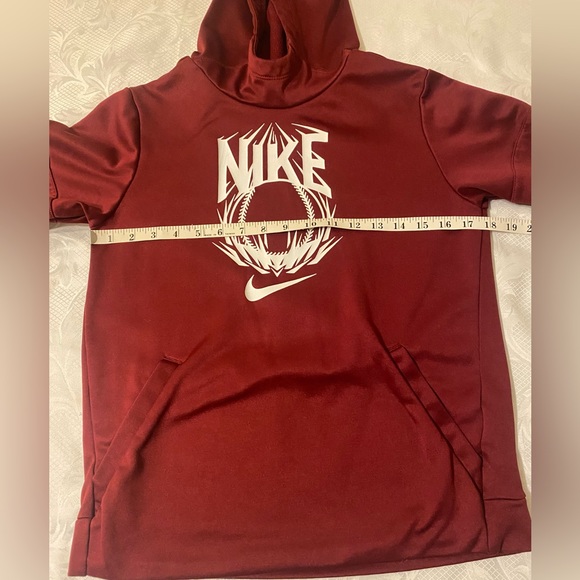 Boys Nike Dri-Fit pullover hoodie with kangaroo pocket. Size Large - Picture 4 of 7
